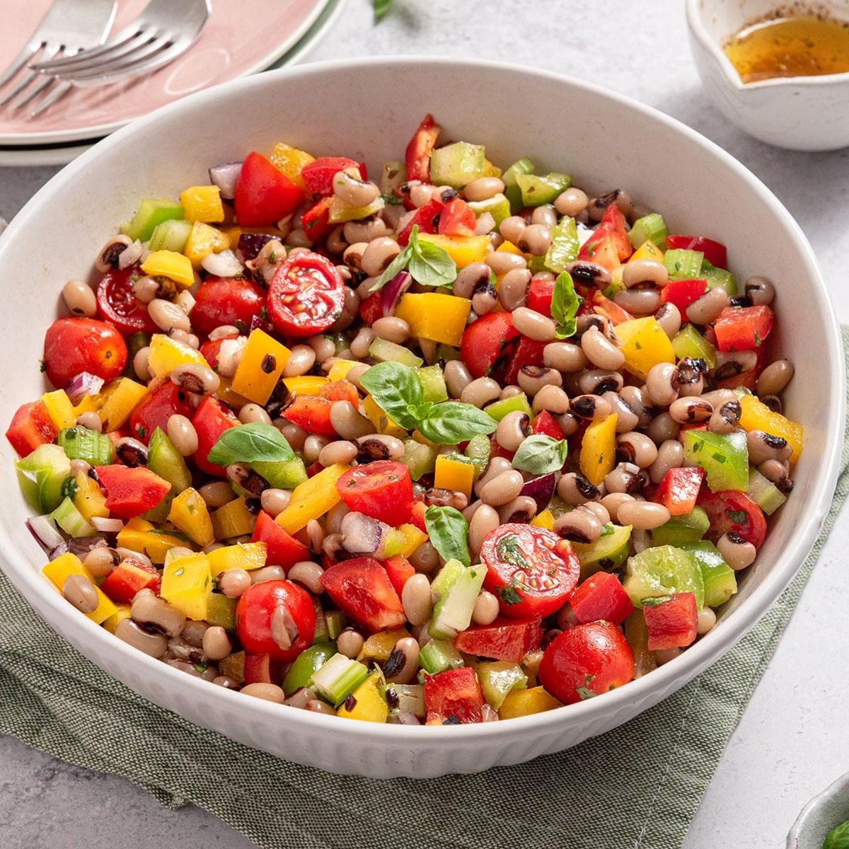 Vibrant Black-Eyed Pea Salad: Healthy, Colorful & Nutrient-Packed